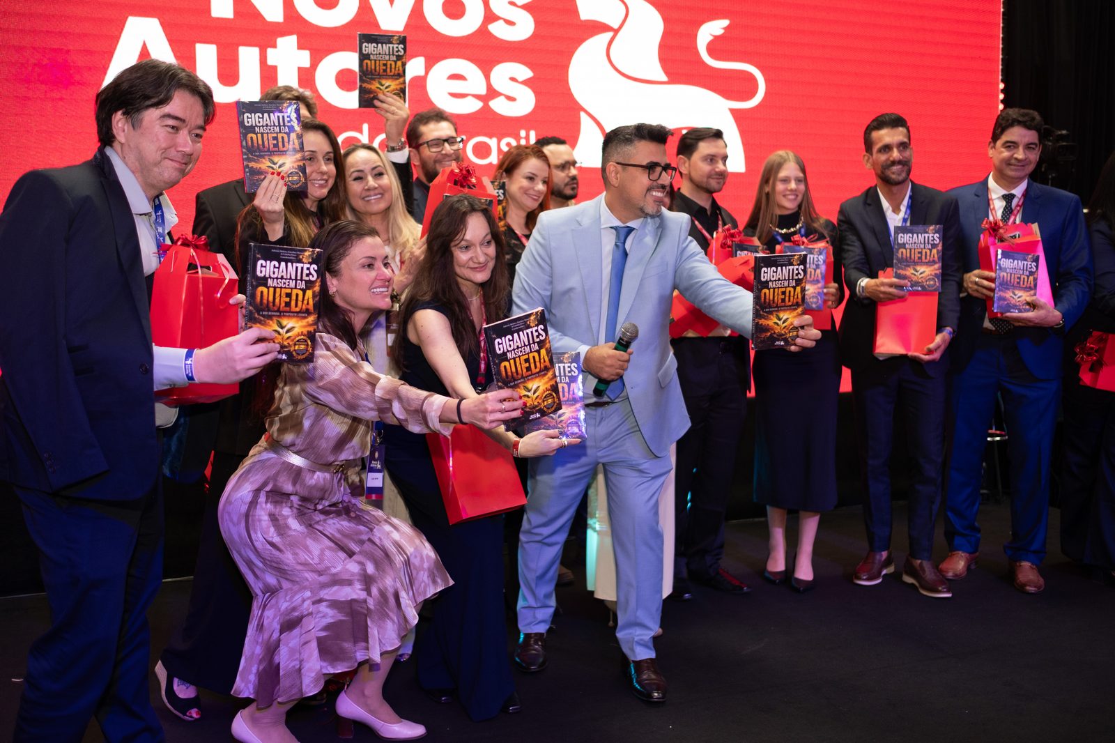 Autores premiados no palco da Gala NAB